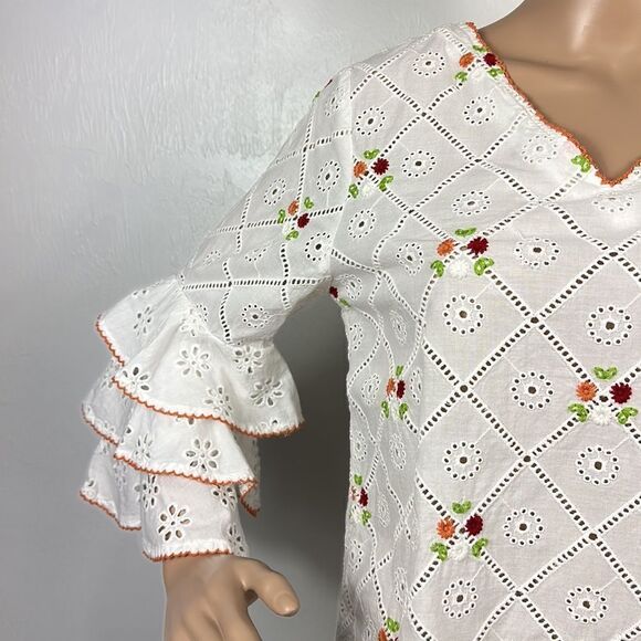 BanJara Boho White Cotton Eyelet Detailing Embroidering Top Size S - Picture 2 of 7